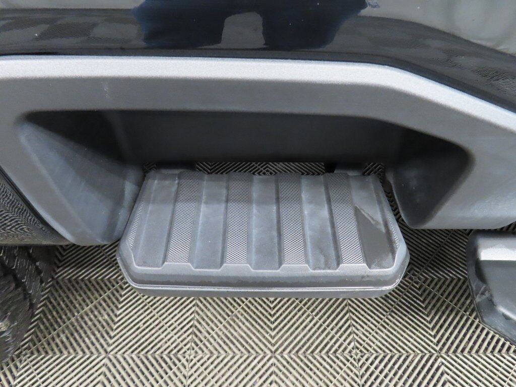 2023 Ford F-250 Super Duty 4x4 Crew Cab Lariat Fond du Lac WI