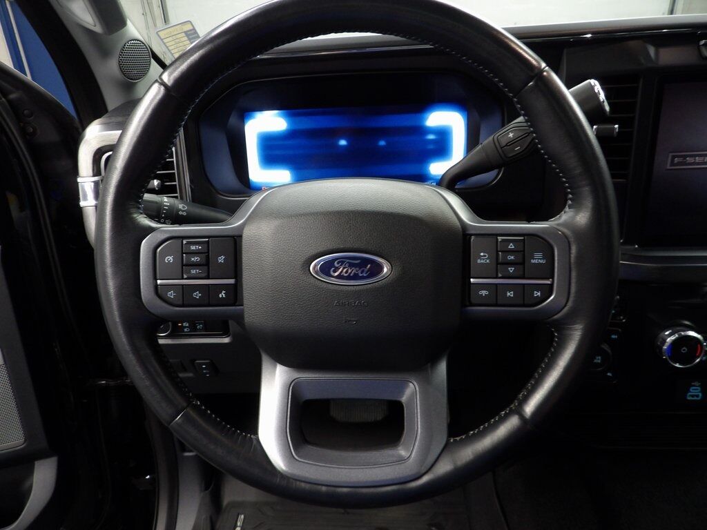 2023 Ford F-250 Super Duty 4x4 Crew Cab Lariat Fond du Lac WI
