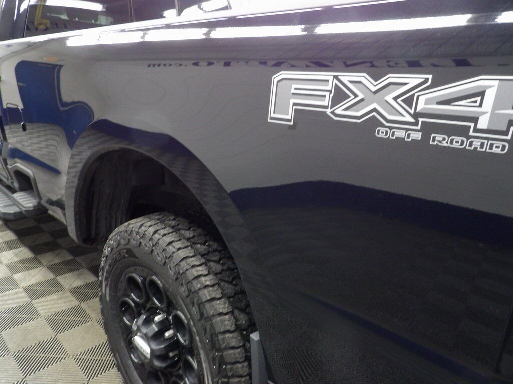 2023 Ford F-250 Super Duty 4x4 Crew Cab Lariat Fond du Lac WI