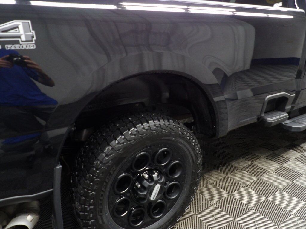 2023 Ford F-250 Super Duty 4x4 Crew Cab Lariat Fond du Lac WI