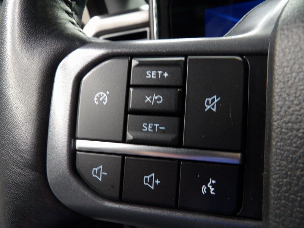 2023 Ford F-250 Super Duty 4x4 Crew Cab Lariat Fond du Lac WI
