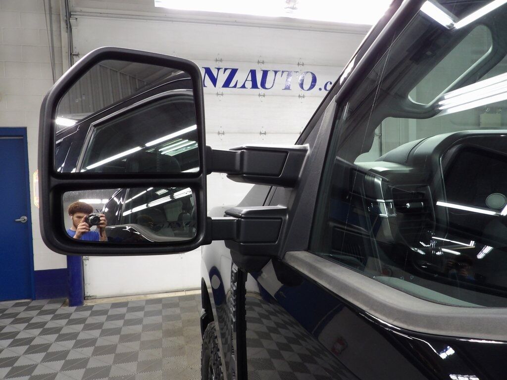 2023 Ford F-250 Super Duty 4x4 Crew Cab Lariat Fond du Lac WI