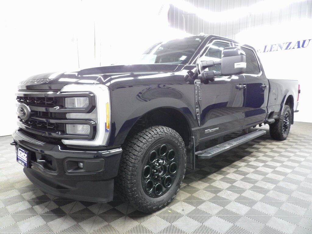 2023 Ford F-250 Super Duty 4x4 Crew Cab Lariat Fond du Lac WI