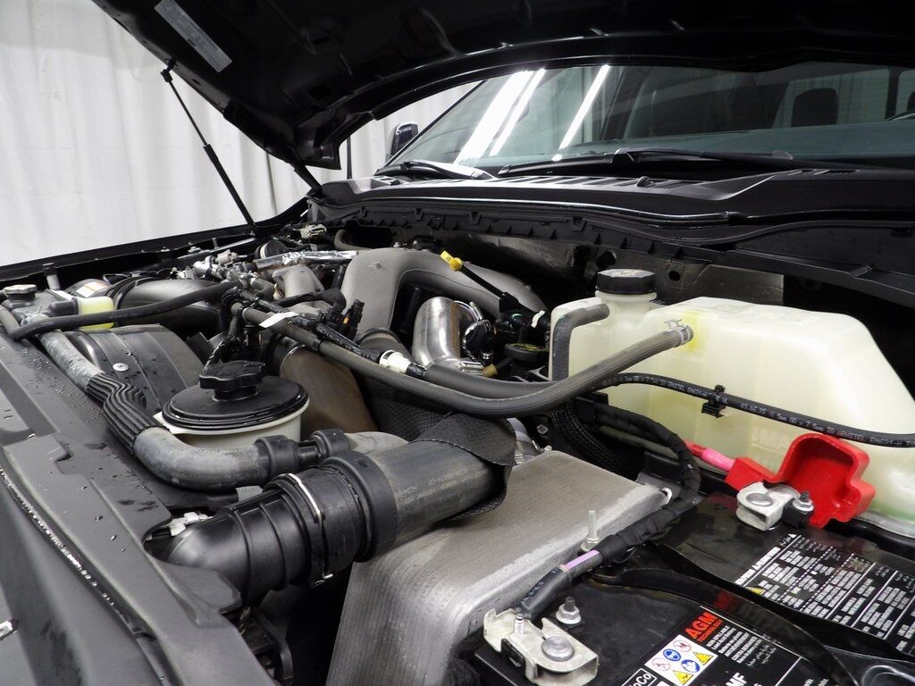 2023 Ford F-250 Super Duty 4x4 Crew Cab Lariat Fond du Lac WI