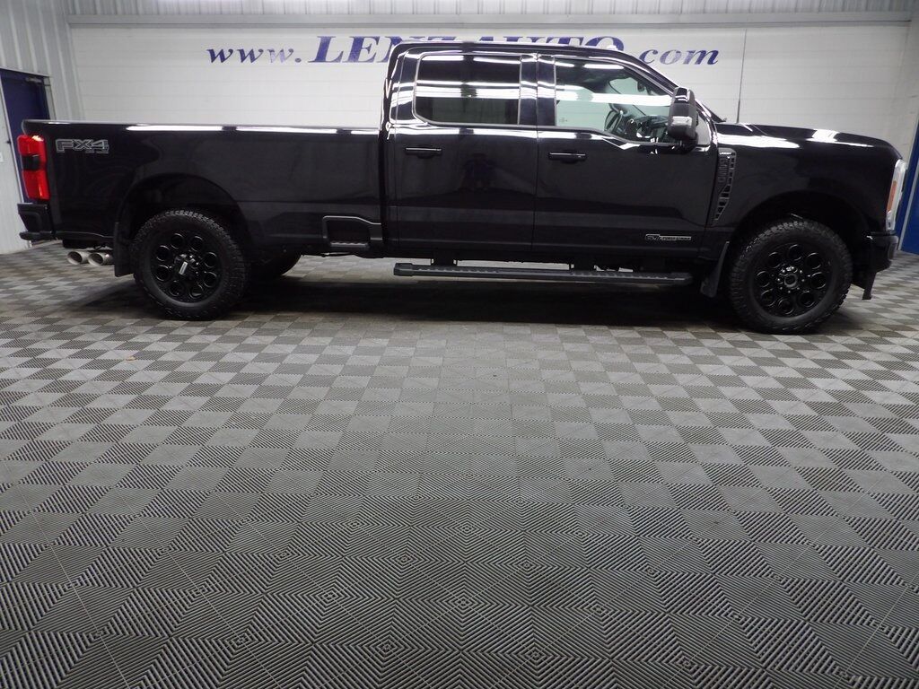 2023 Ford F-250 Super Duty 4x4 Crew Cab Lariat Fond du Lac WI