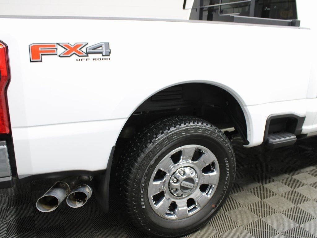 2023 Ford F-250 Super Duty 4x4 Crew Cab Lariat Fond du Lac WI