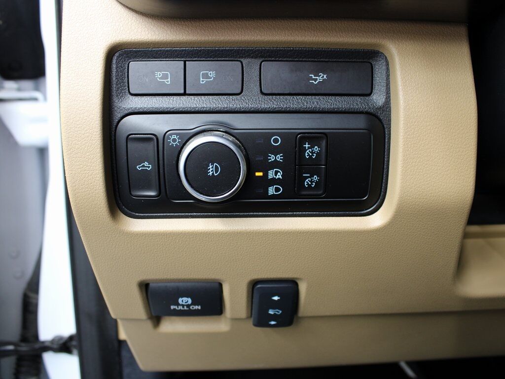 2023 Ford F-250 Super Duty 4x4 Crew Cab Lariat Fond du Lac WI