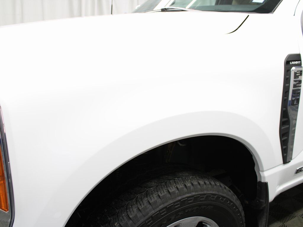 2023 Ford F-250 Super Duty 4x4 Crew Cab Lariat Fond du Lac WI
