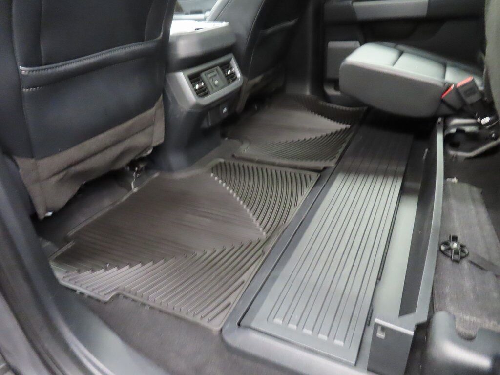 2023 Ford F-250 Super Duty 4x4 Crew Cab Lariat Fond du Lac WI