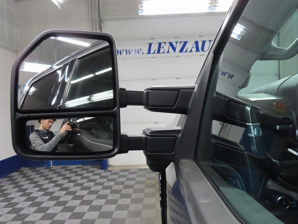 2023 Ford F-250 Super Duty 4x4 Crew Cab Lariat Fond du Lac WI