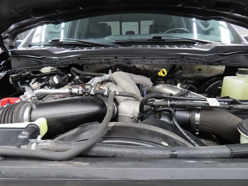 2023 Ford F-250 Super Duty 4x4 Crew Cab Lariat Fond du Lac WI