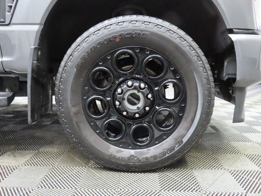 2023 Ford F-250 Super Duty 4x4 Crew Cab Lariat Fond du Lac WI