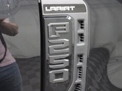 2023 Ford F-250 Super Duty 4x4 Crew Cab Lariat Fond du Lac WI