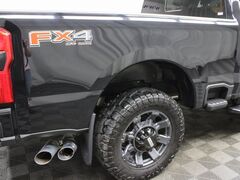 2023 Ford F-250 Super Duty 4x4 Crew Cab Lariat Fond du Lac WI