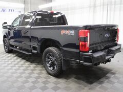 2023 Ford F-250 Super Duty 4x4 Crew Cab Lariat Fond du Lac WI