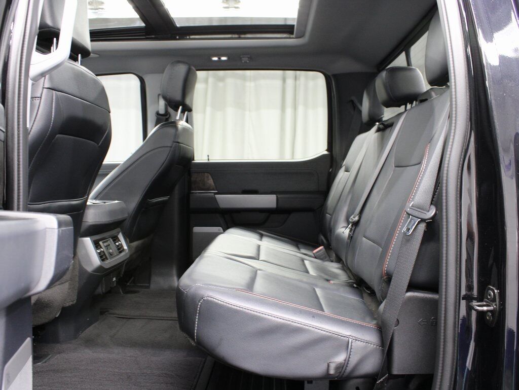2023 Ford F-250 Super Duty 4x4 Crew Cab Lariat Fond du Lac WI