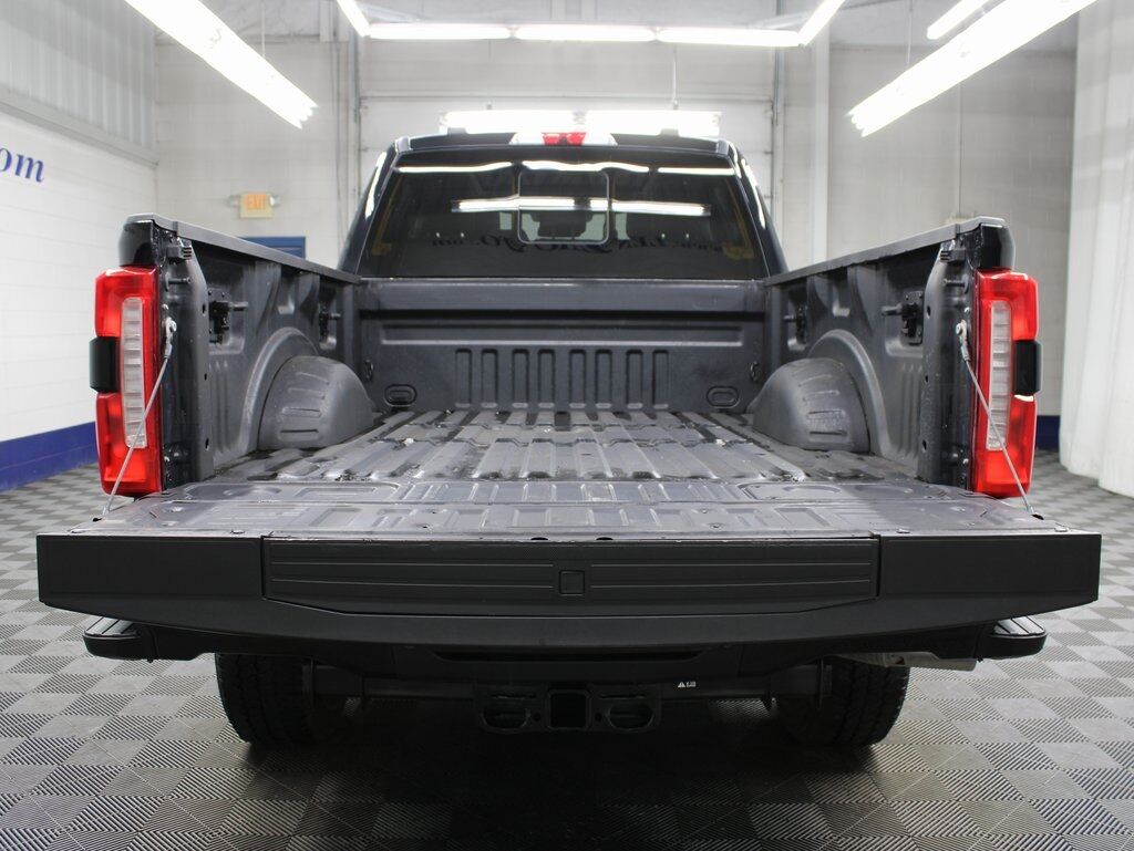 2023 Ford F-250 Super Duty 4x4 Crew Cab Lariat Fond du Lac WI