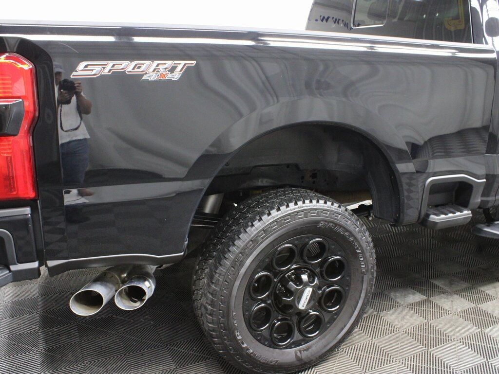 2023 Ford F-250 Super Duty 4x4 Crew Cab Lariat Fond du Lac WI