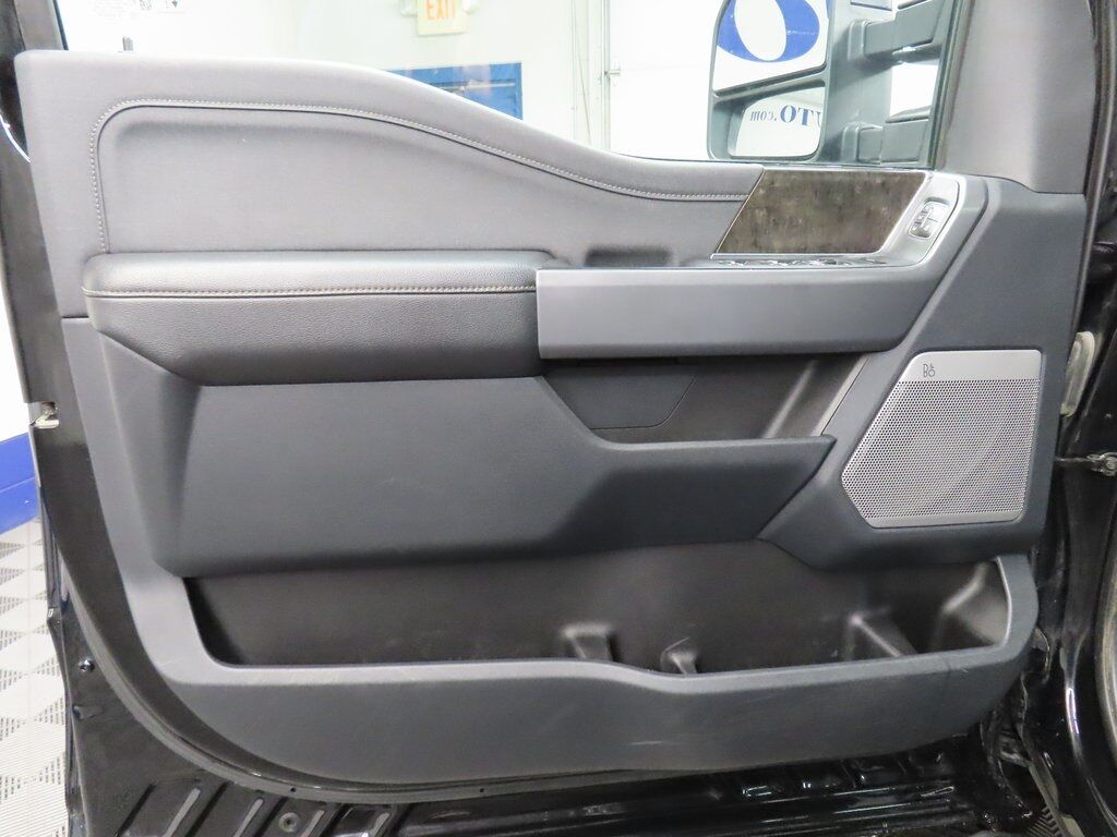 2023 Ford F-250 Super Duty 4x4 Crew Cab Lariat Fond du Lac WI