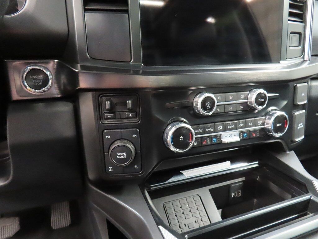 2023 Ford F-250 Super Duty 4x4 Crew Cab Lariat Fond du Lac WI