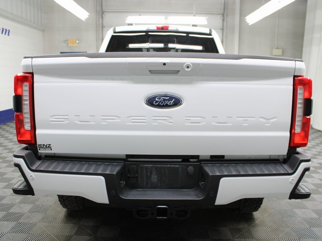 2023 Ford F-250 Super Duty 4x4 Crew Cab Lariat Fond du Lac WI