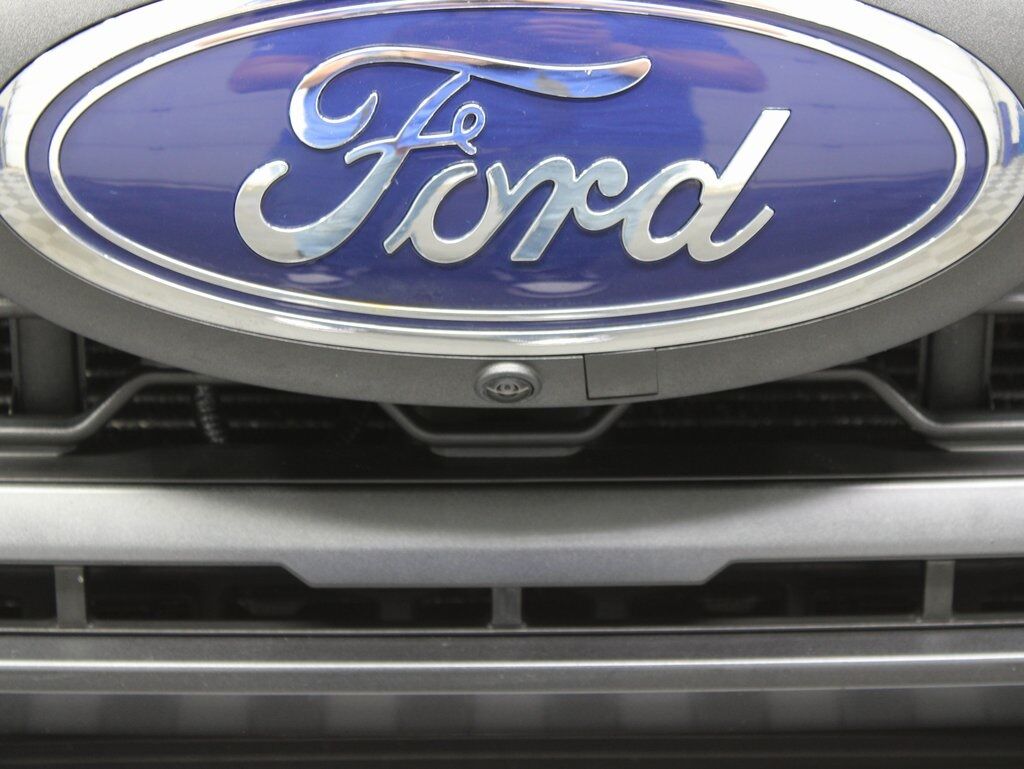 2023 Ford F-250 Super Duty 4x4 Crew Cab Lariat Fond du Lac WI