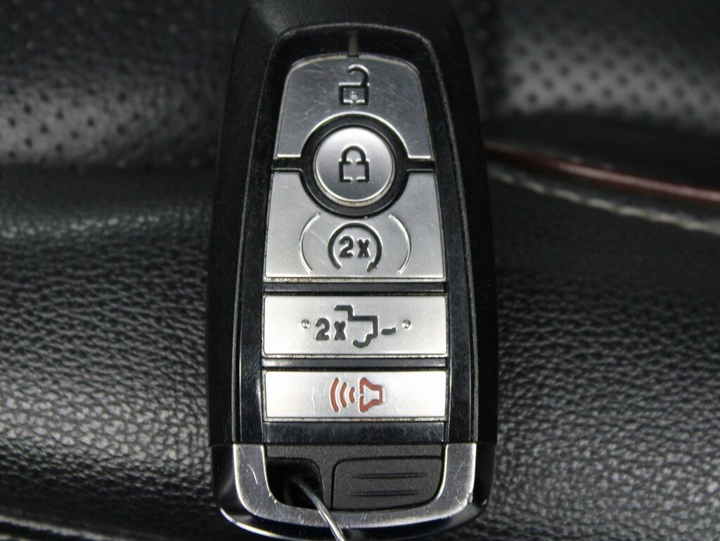 2023 Ford F-250 Super Duty 4x4 Crew Cab Lariat Fond du Lac WI