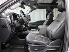 2023 Ford F-250 Super Duty 4x4 Crew Cab Lariat Fond du Lac WI