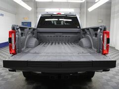 2023 Ford F-250 Super Duty 4x4 Crew Cab Lariat Fond du Lac WI