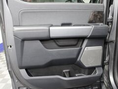 2023 Ford F-250 Super Duty 4x4 Crew Cab Lariat Fond du Lac WI