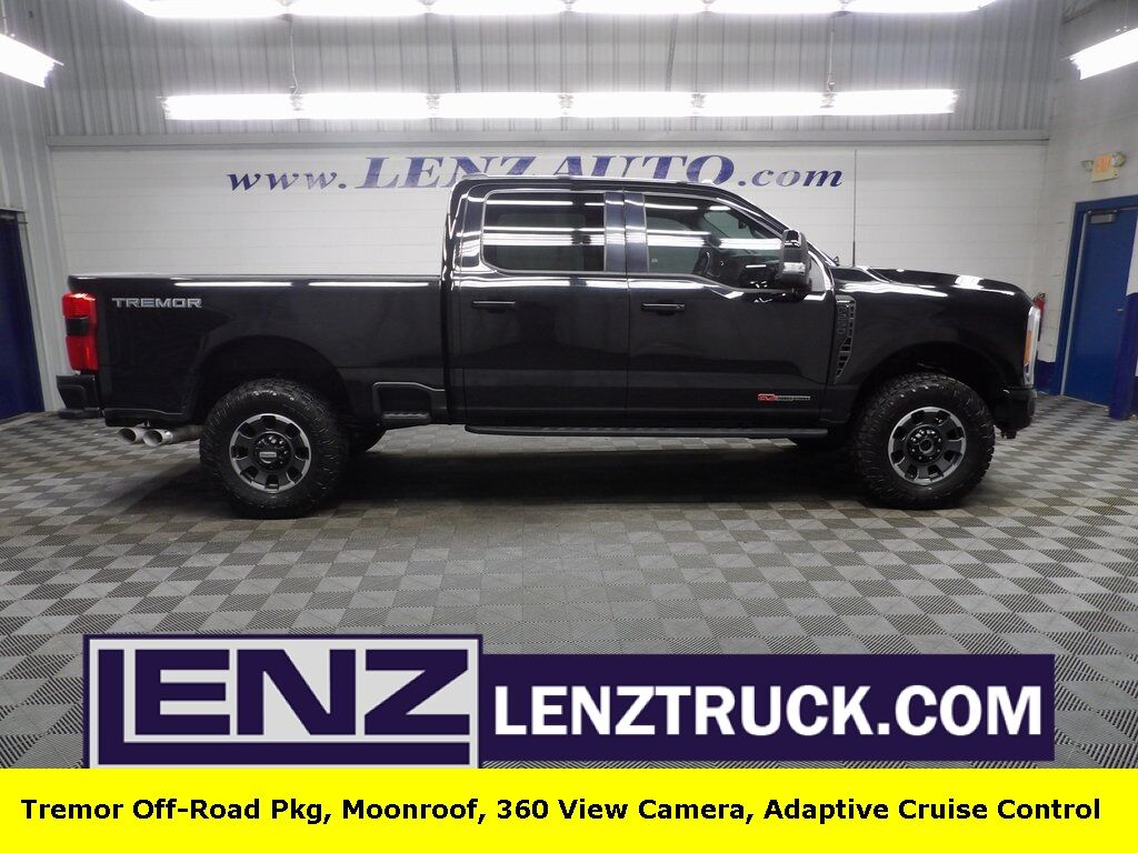 2023 Ford F-250 Super Duty 4x4 Crew Cab Lariat Fond du Lac WI
