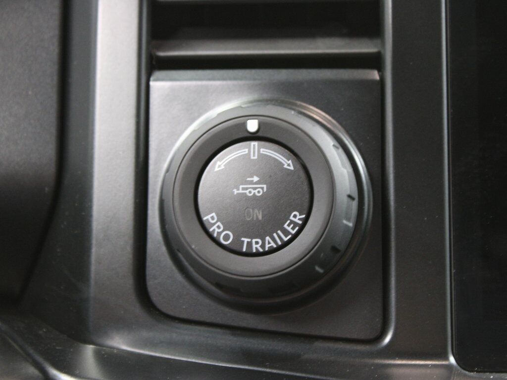2023 Ford F-250 Super Duty 4x4 Crew Cab Lariat Fond du Lac WI