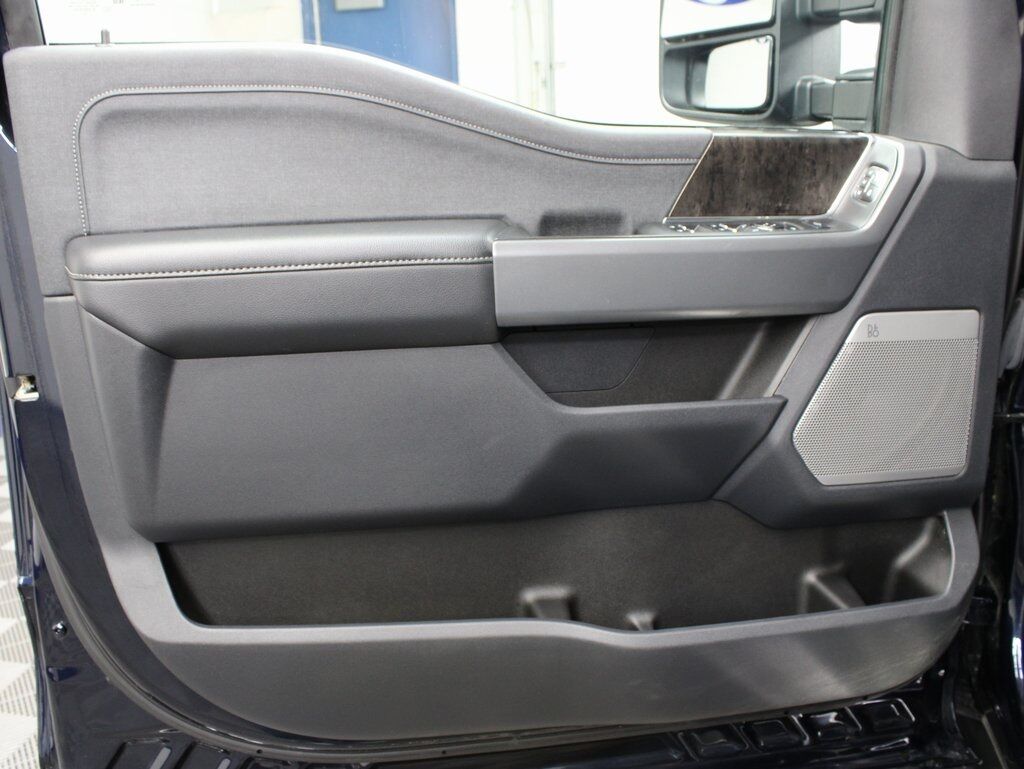 2023 Ford F-250 Super Duty 4x4 Crew Cab Lariat Fond du Lac WI