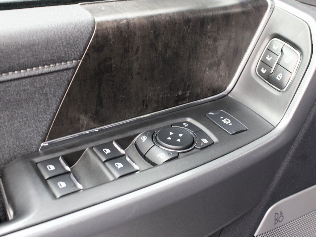 2023 Ford F-250 Super Duty 4x4 Crew Cab Lariat Fond du Lac WI