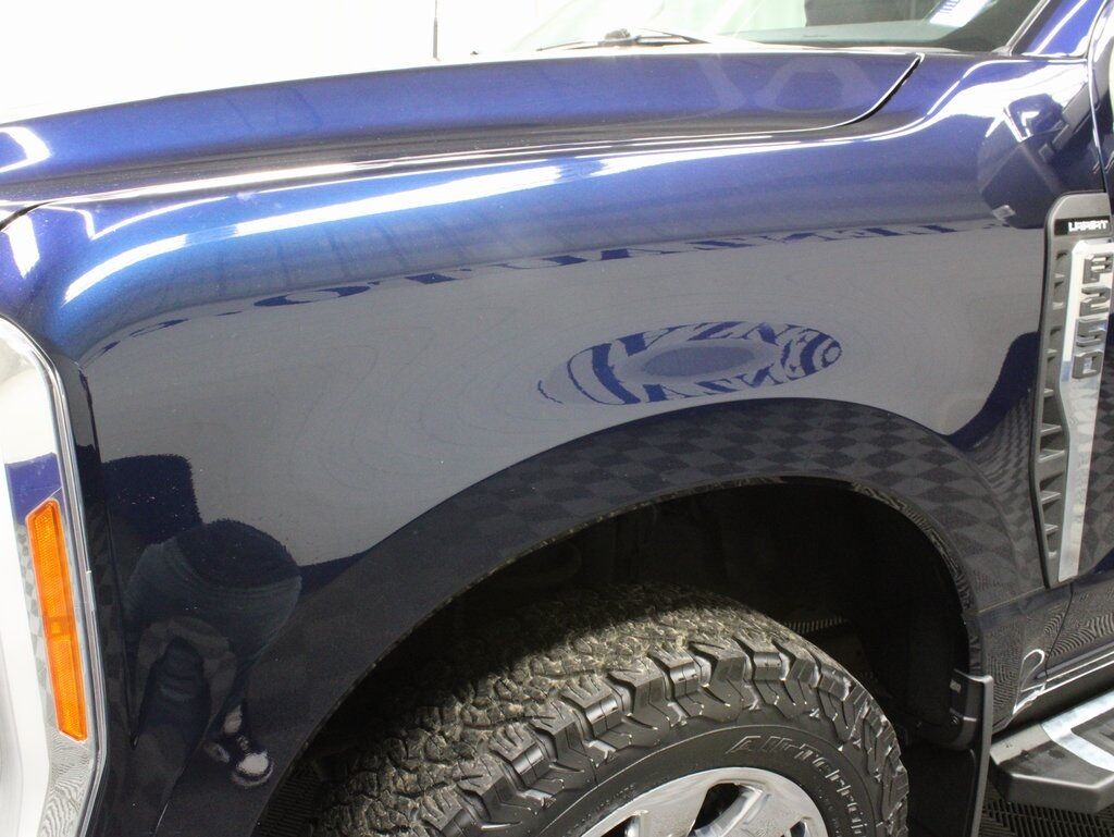2023 Ford F-250 Super Duty 4x4 Crew Cab Lariat Fond du Lac WI