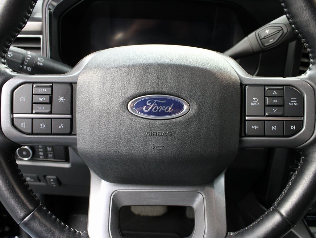 2023 Ford F-250 Super Duty 4x4 Crew Cab Lariat Fond du Lac WI