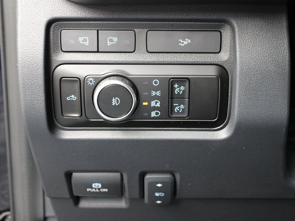 2023 Ford F-250 Super Duty 4x4 Crew Cab Lariat Fond du Lac WI