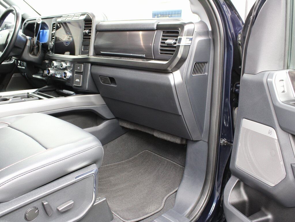 2023 Ford F-250 Super Duty 4x4 Crew Cab Lariat Fond du Lac WI