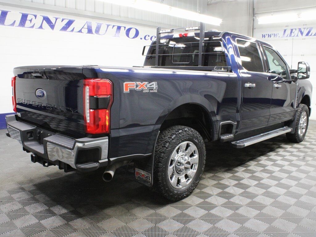 2023 Ford F-250 Super Duty 4x4 Crew Cab Lariat Fond du Lac WI
