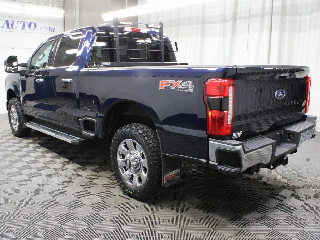 2023 Ford F-250 Super Duty 4x4 Crew Cab Lariat Fond du Lac WI