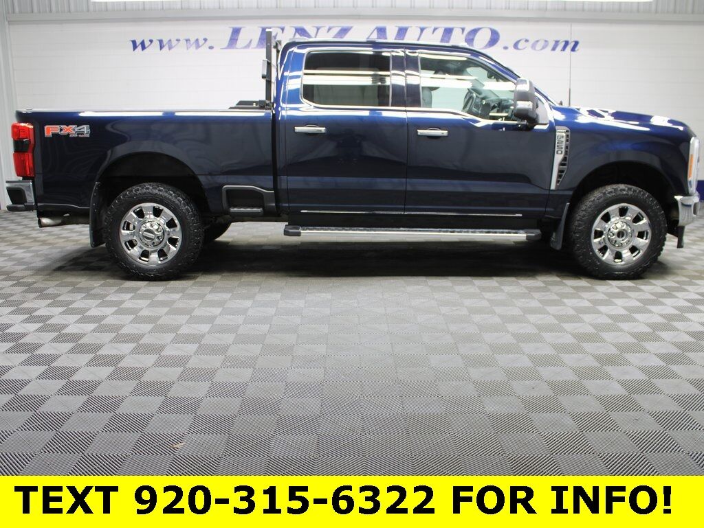 2023 Ford F-250 Super Duty 4x4 Crew Cab Lariat Fond du Lac WI