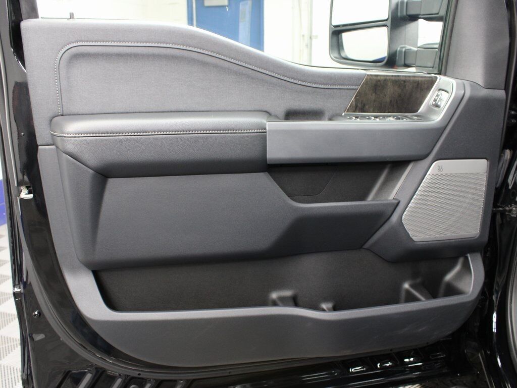 2023 Ford F-250 Super Duty 4x4 Crew Cab Lariat Fond du Lac WI