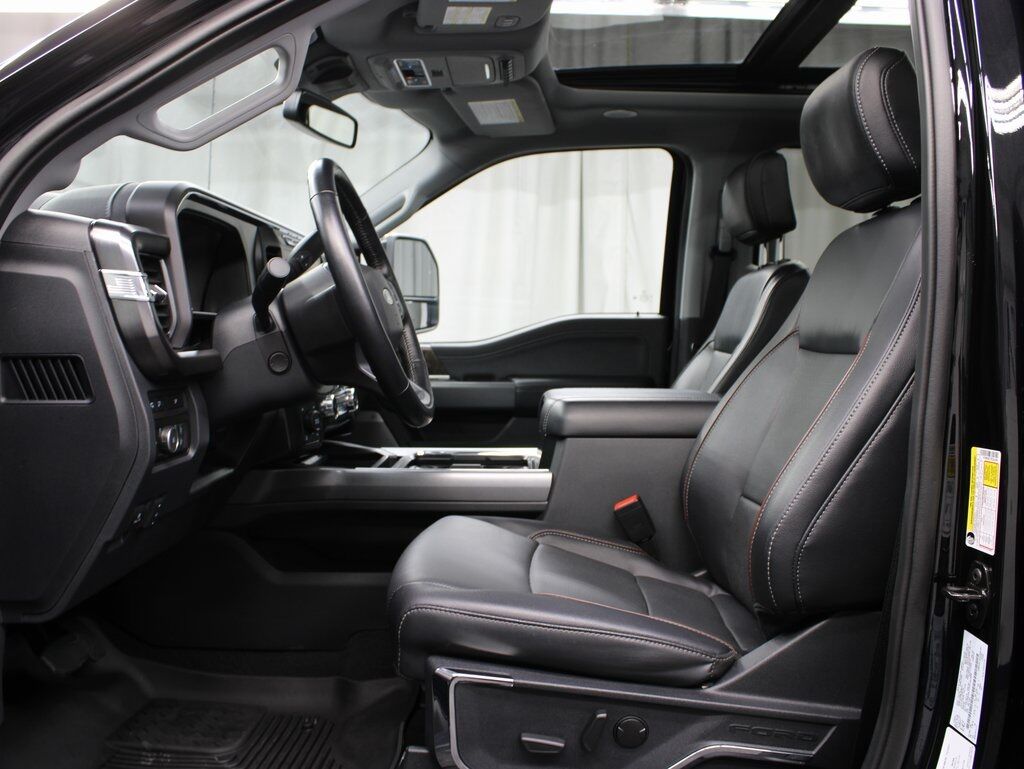 2023 Ford F-250 Super Duty 4x4 Crew Cab Lariat Fond du Lac WI