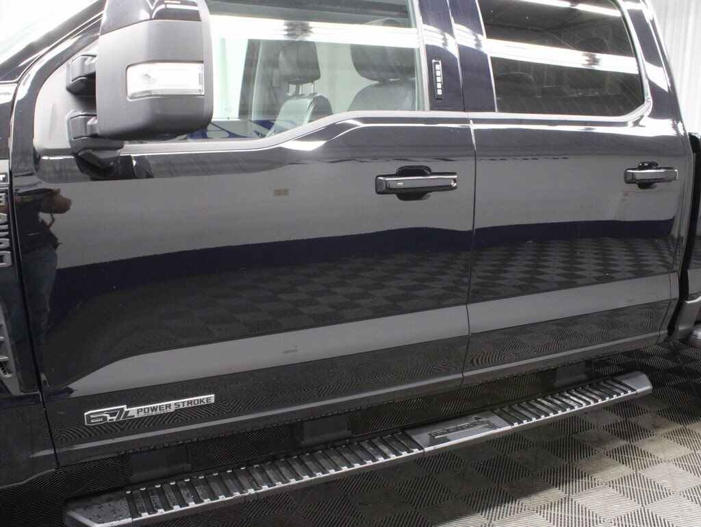 2023 Ford F-250 Super Duty 4x4 Crew Cab Lariat Fond du Lac WI
