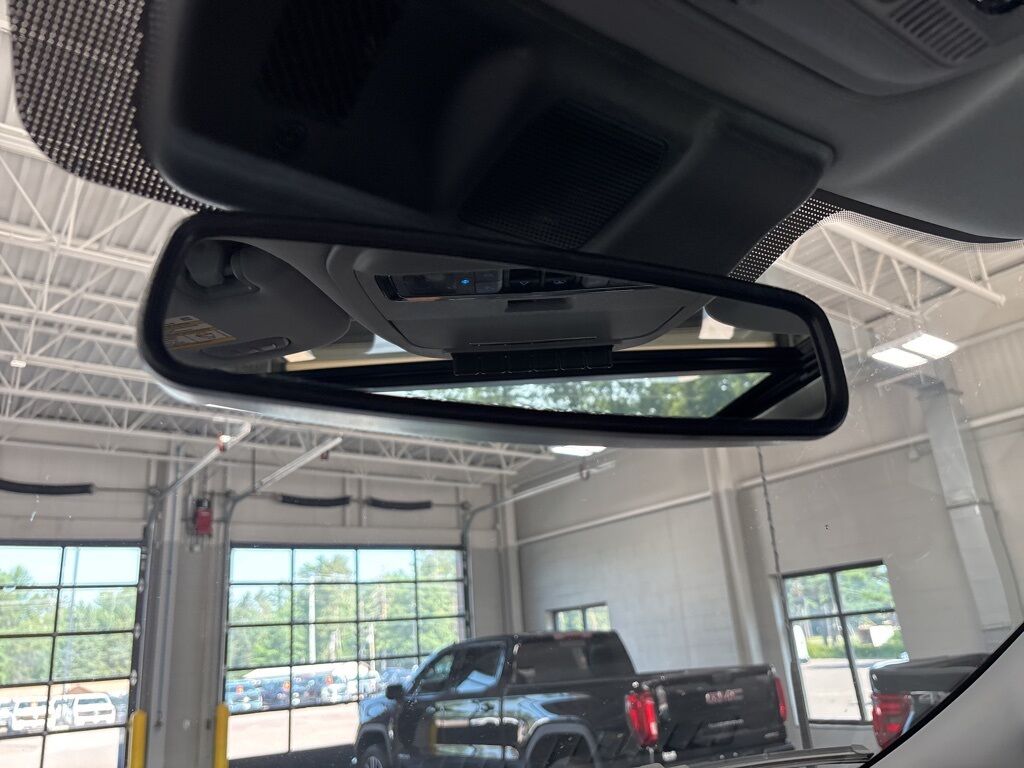 2023 Ford F-250 Super Duty 4x4 Crew Cab Lariat Minocqua WI