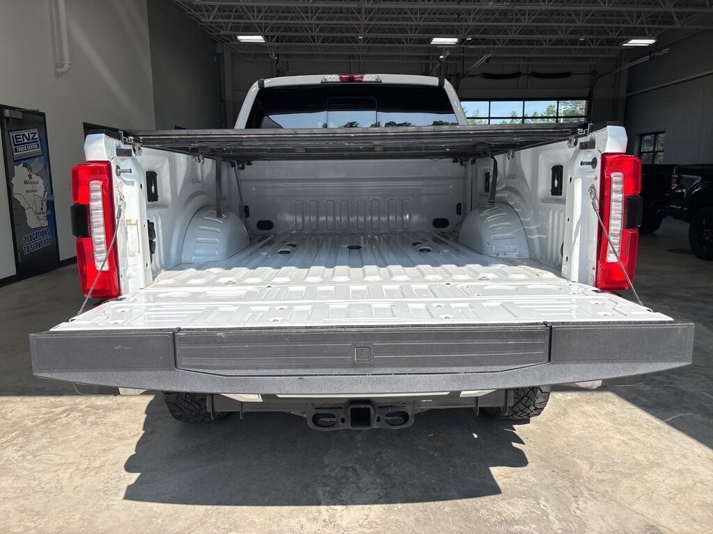 2023 Ford F-250 Super Duty 4x4 Crew Cab Lariat Minocqua WI