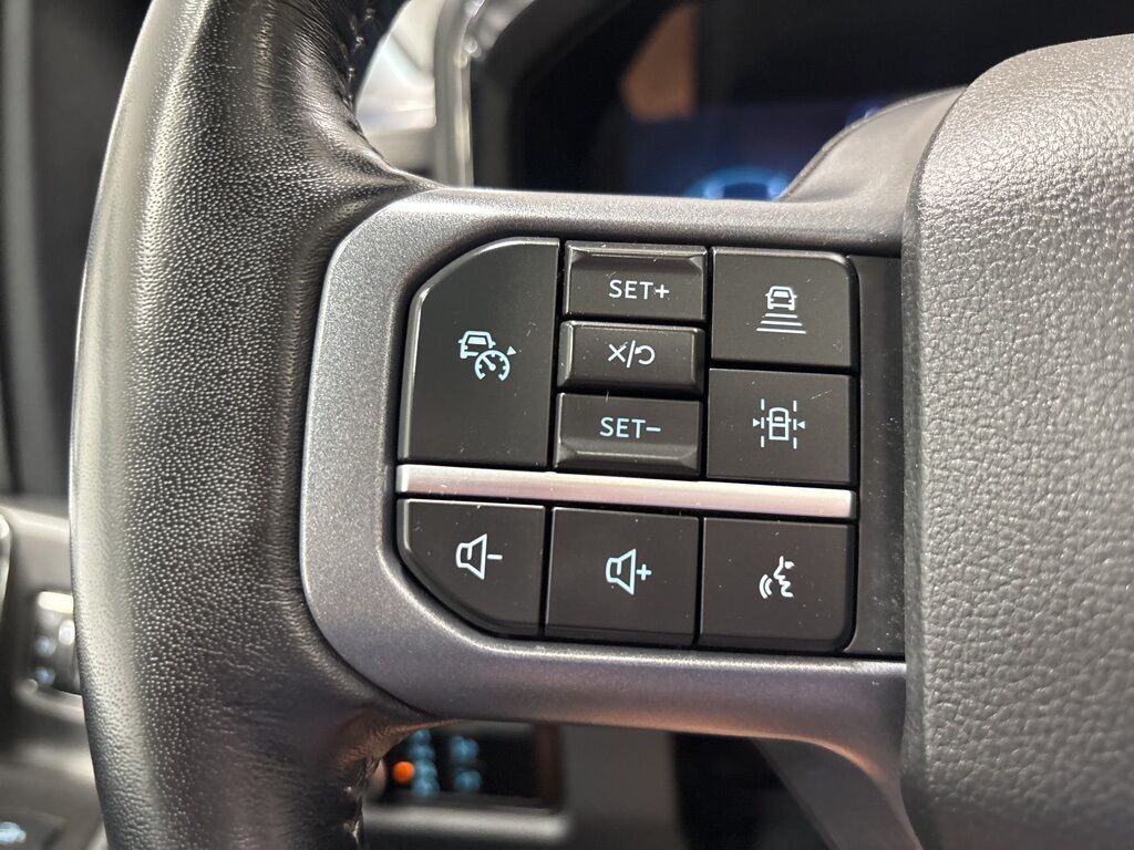 2023 Ford F-250 Super Duty 4x4 Crew Cab Lariat Minocqua WI