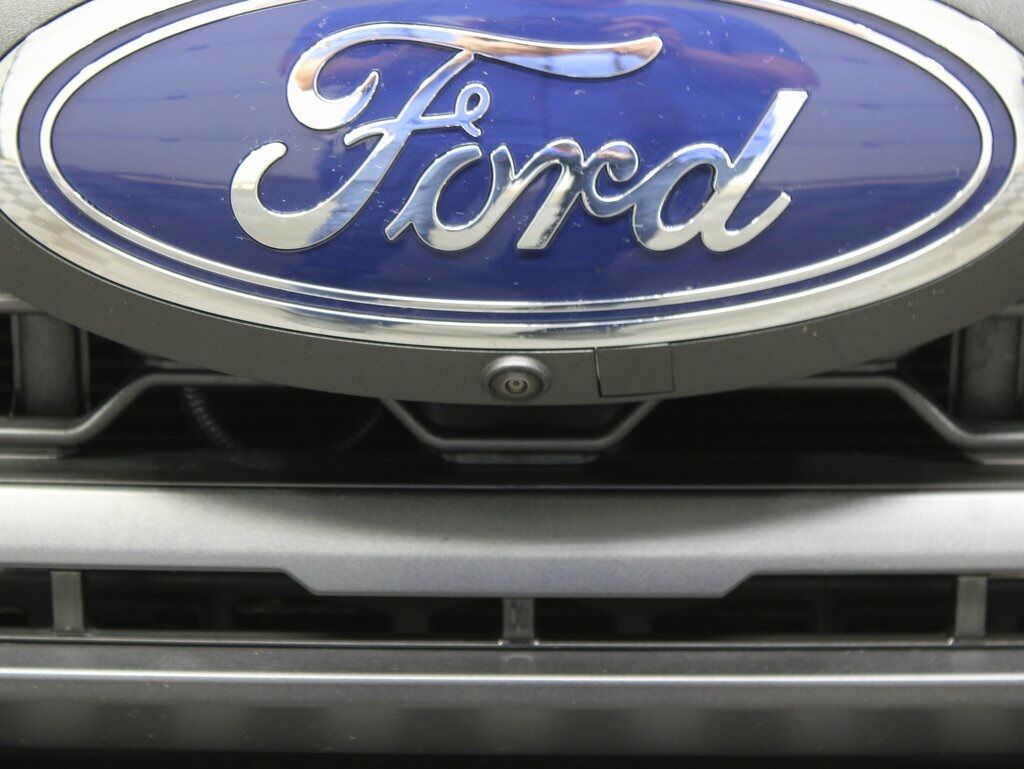 2023 Ford F-250 Super Duty 4x4 Crew Cab XL Fond du Lac WI