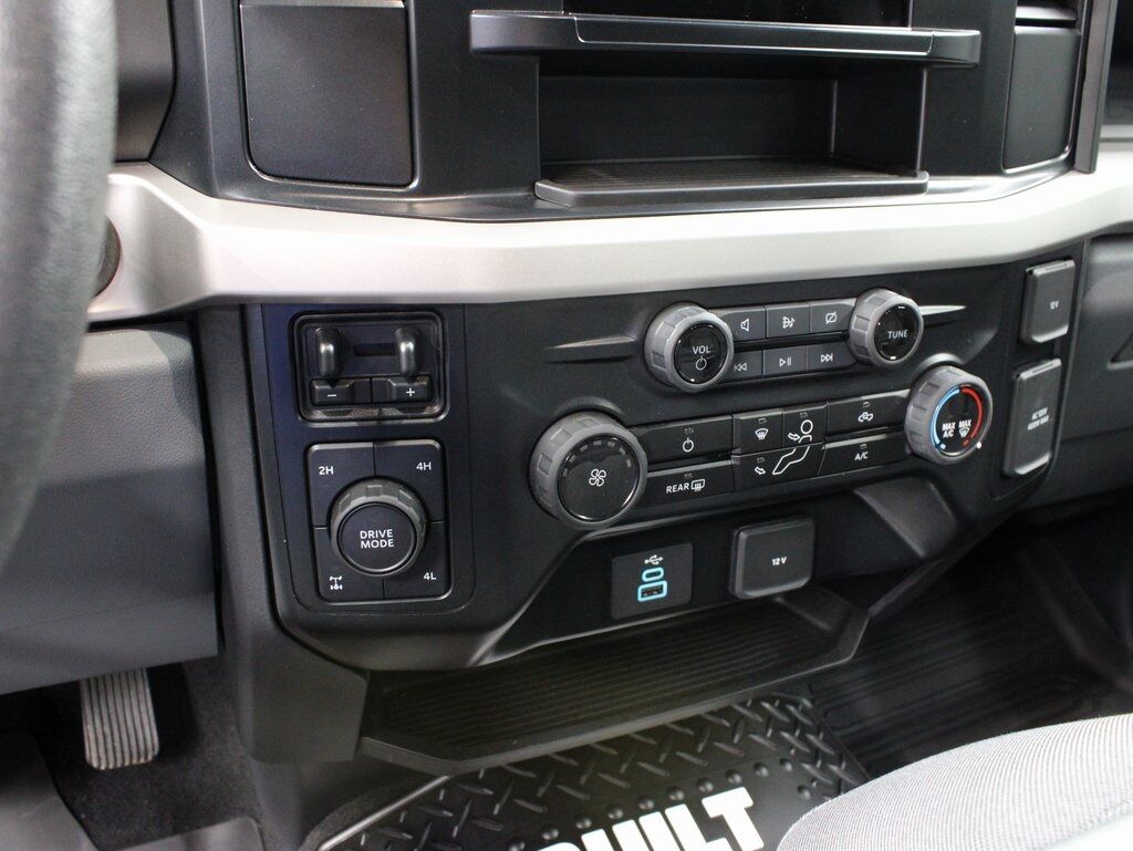 2023 Ford F-250 Super Duty 4x4 Crew Cab XL Fond du Lac WI