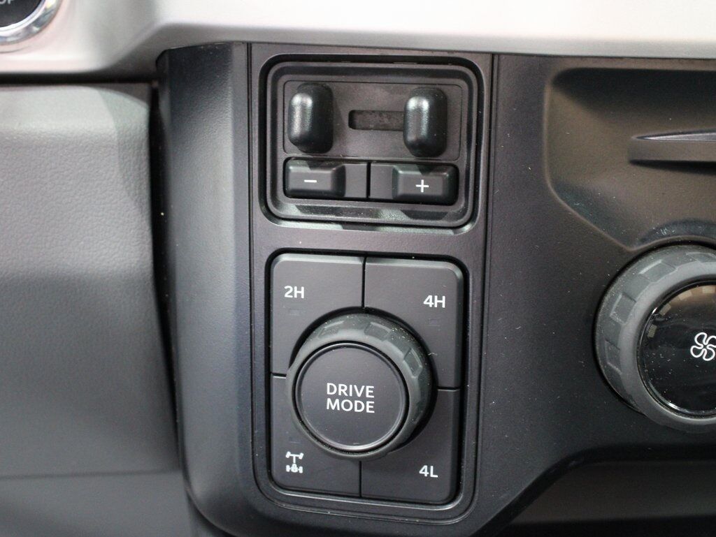 2023 Ford F-250 Super Duty 4x4 Crew Cab XLT Fond du Lac WI